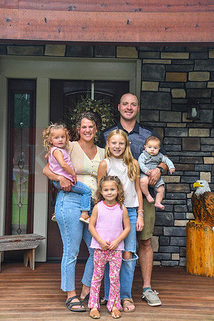 260823_Coblentz Family Photos_16