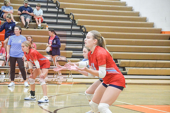 260901_Vball 26-27_280