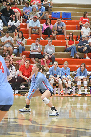 260901_Vball 26-27_73