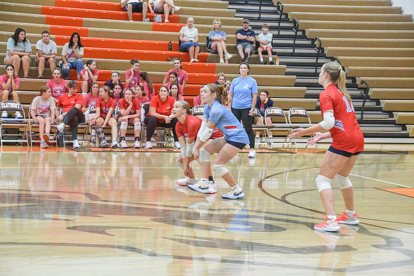 260901_Vball 26-27_291