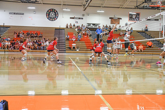 260901_Vball 26-27_176