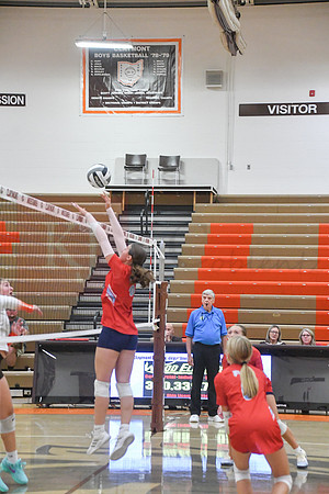 260901_Vball 26-27_114