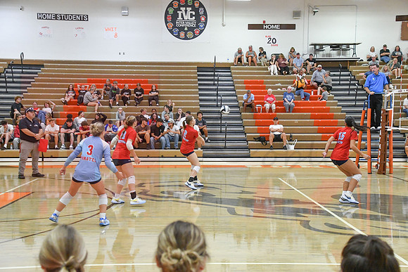 260901_Vball 26-27_182